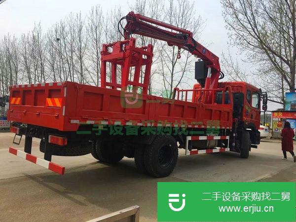 山西出售二手東風隨車吊，上裝5噸吊機
