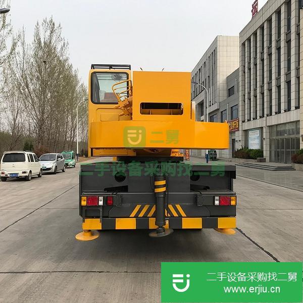 山東出售二手東風(fēng)12噸吊車