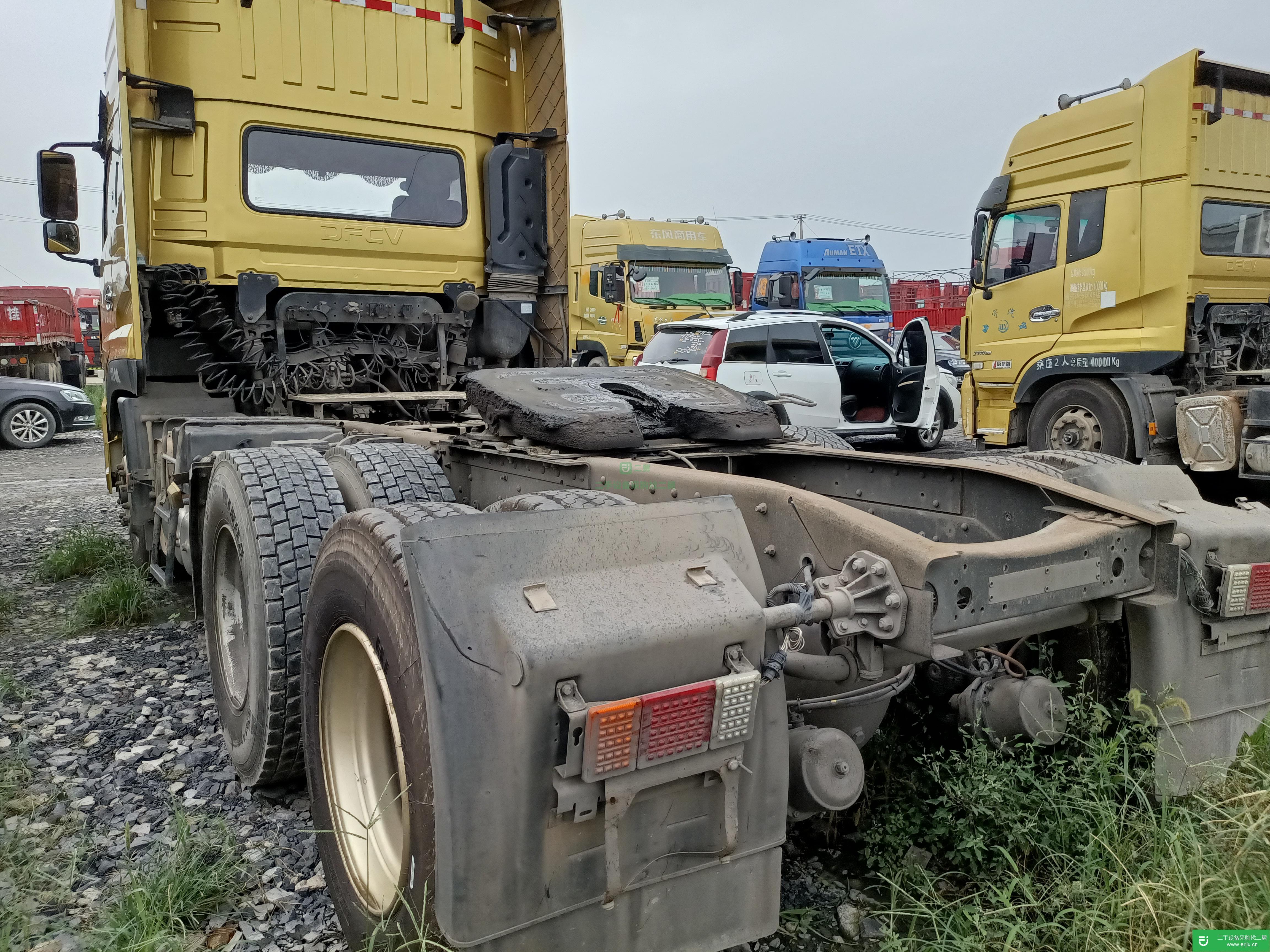山東出售二手東風480馬力牽引車