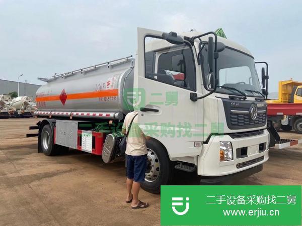 江西出售二手柳汽乘龍小三軸20.5方鋁合金油罐車