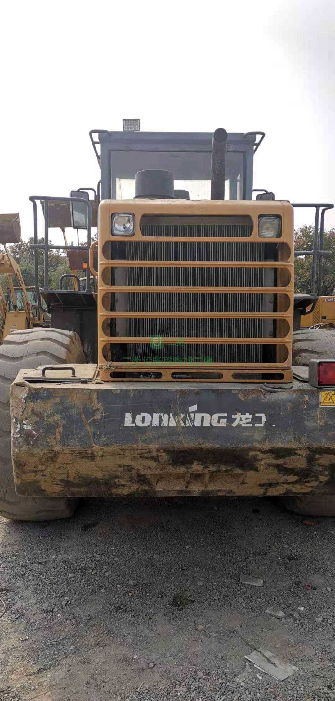 出售一臺龍工855D.13年11月裝載機，4千多小時