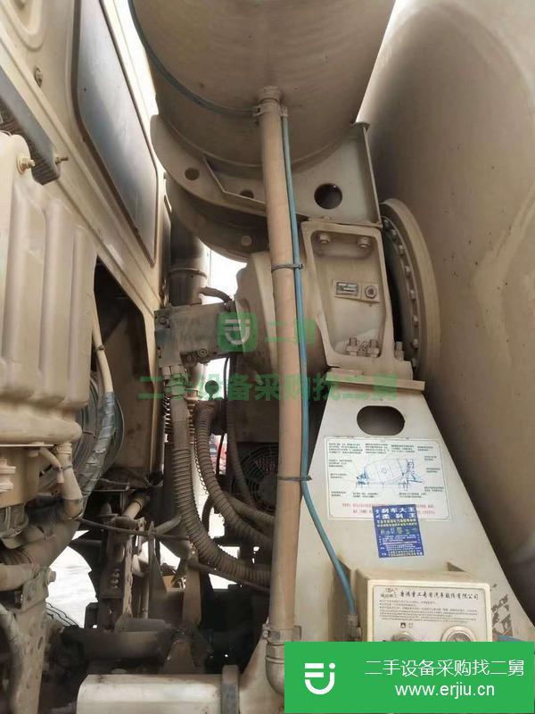 內蒙古出售二手18年國五豪沃攪拌車