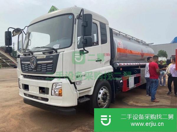 江西出售二手柳汽乘龍小三軸20.5方鋁合金油罐車