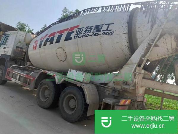 寧夏出售二手豪沃大十四方攪拌車國五排放