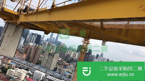上海出售二手12年中聯(lián)6010標(biāo)高塔吊