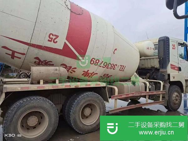 貴州出售二手17年三一C6國四排放大12方攪拌車