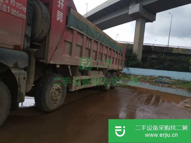 云南出售二手中國重汽前四后八自卸車