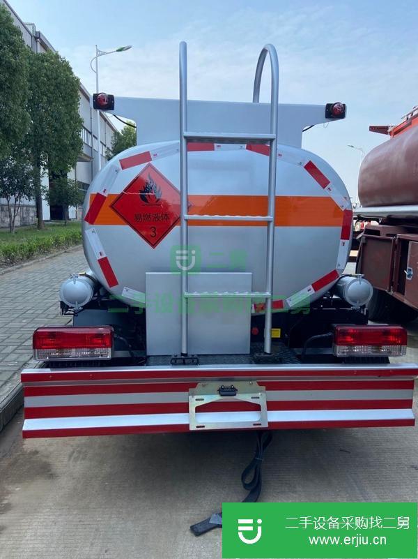 廣東出售二手東風(fēng)多利卡2噸油罐車