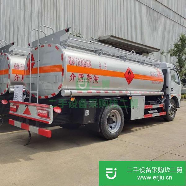 廣東出售二手東風(fēng)福瑞卡8.31方柴油介質(zhì)加油車