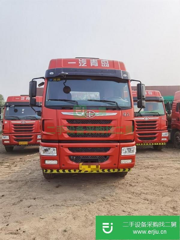 河北出售二手悍V400牽引車，國五濰柴動力，原車原版輪胎