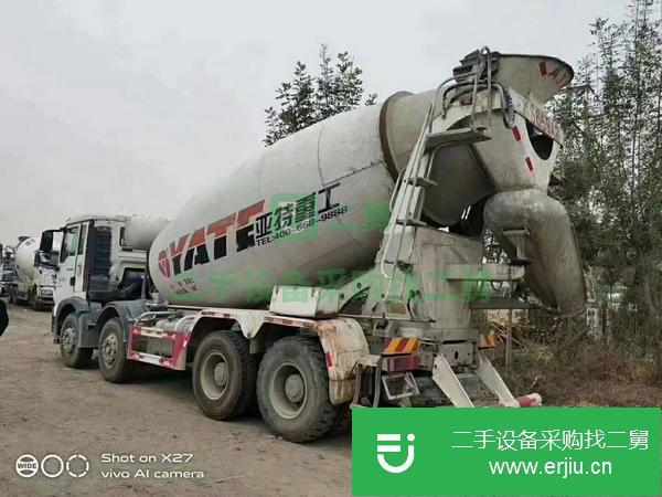 江蘇出售二手豪沃輕量化攪拌車14方國五