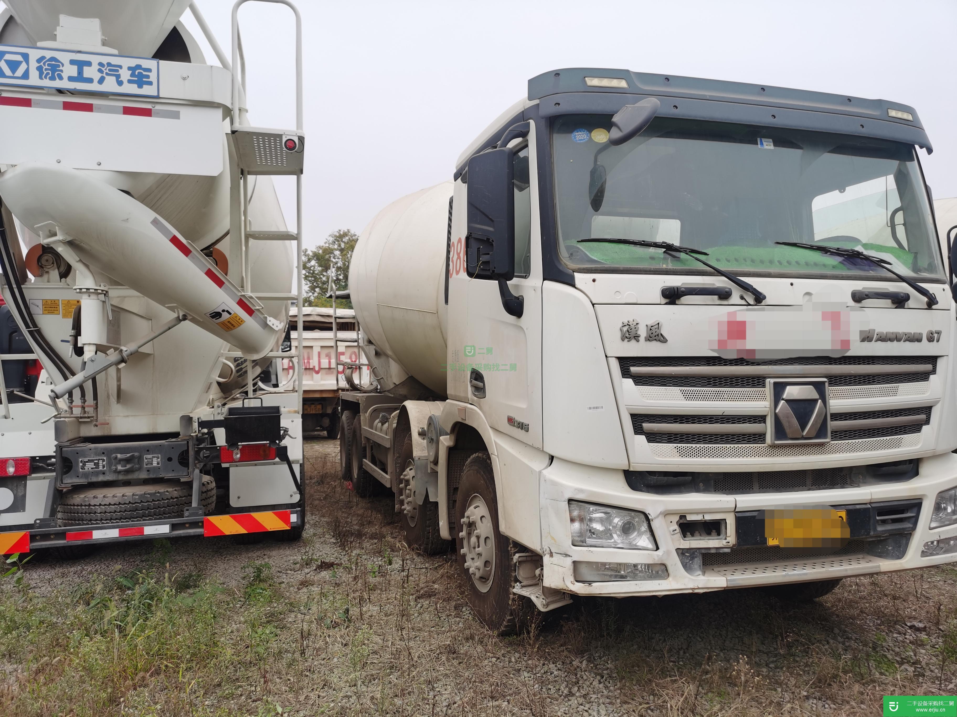 湖北出售二手徐工重卡375馬力攪拌車