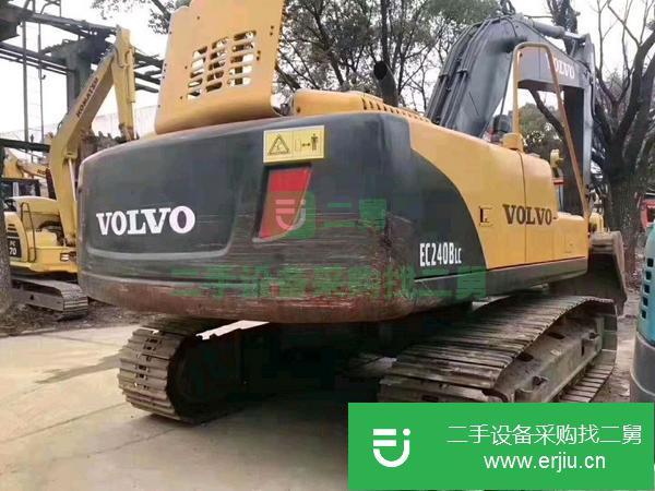 西藏出售二手沃爾沃210挖掘機