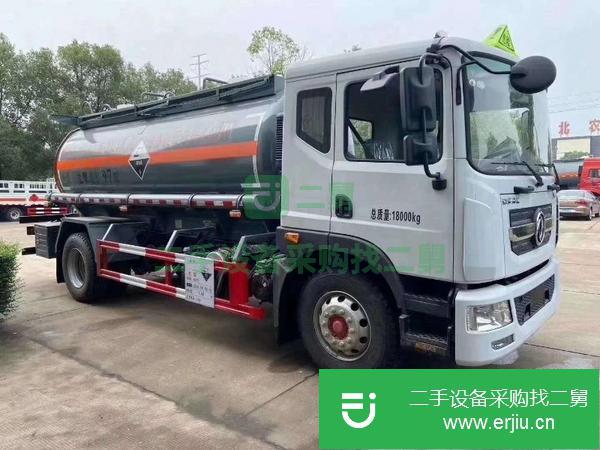 安徽出售二手東風(fēng)D9腐蝕類罐式運(yùn)輸車,可分期,包上戶,全國(guó)各地送車上門