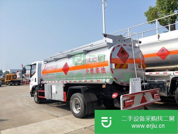 浙江出售二手國五解放8噸油罐車包上戶