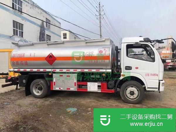 四川出售二手東風多利卡8噸150馬力油罐車手續齊全
