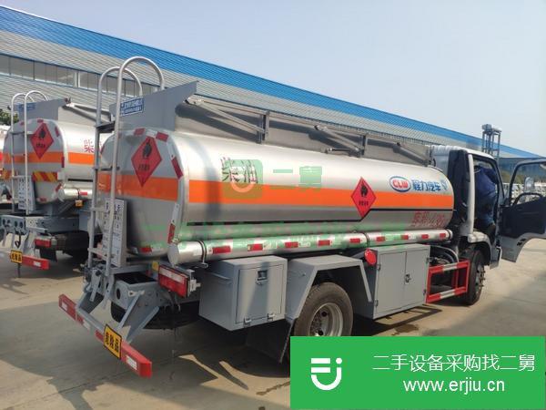 河南出售二手東風(fēng)國六5噸油罐車手續(xù)齊全全國上戶
