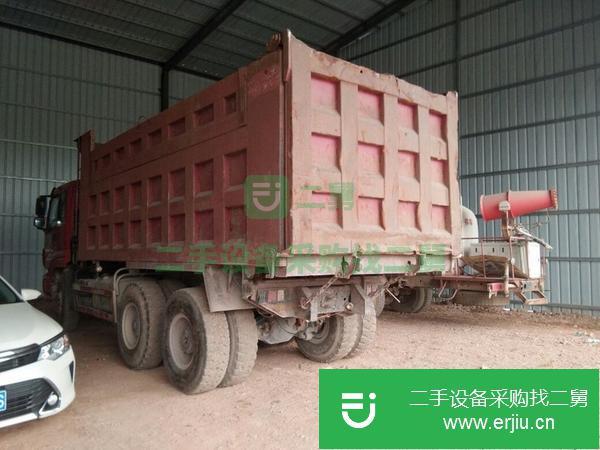 江西出售二手歐曼后八輪340馬力自卸車