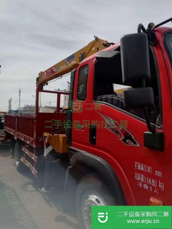 黑龍江出售二手徐工6.3噸130馬力隨車吊