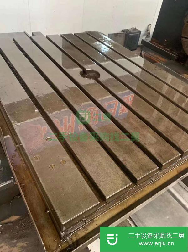 江蘇出售二手漢川數(shù)顯臥式銑鏜床帶尾座