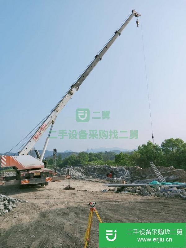 重慶出售二手中聯(lián)16噸吊車