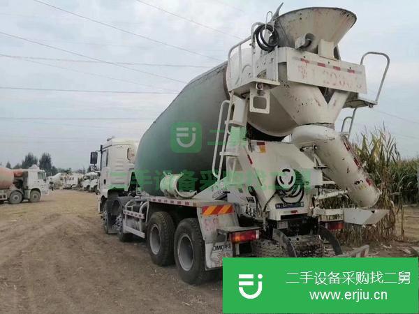 陜西出售二手德龍輕量化攪拌車340馬力濰柴動力