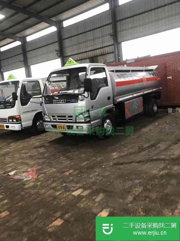山東出售二手加油車 包運(yùn)送
