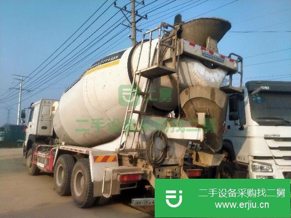 貴州出售二手18年豪沃國五混凝土攪拌車