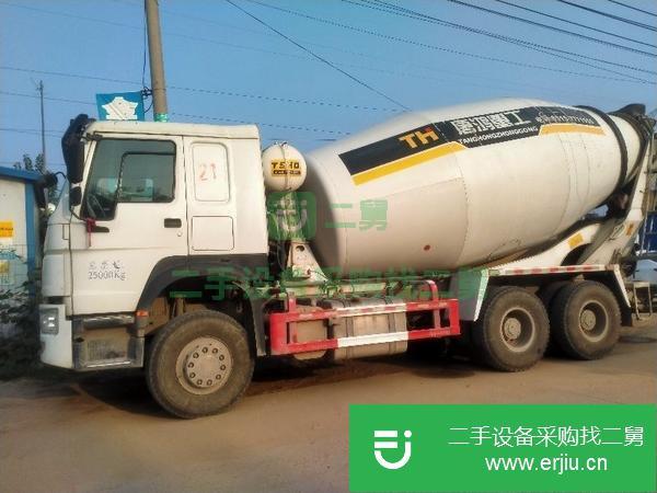 貴州出售二手18年豪沃國五混凝土攪拌車