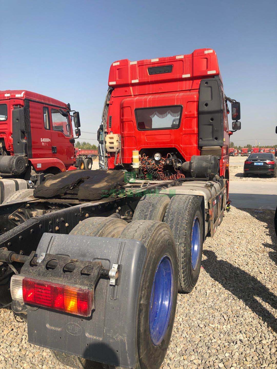 出售一臺16年的解放J6P460馬力牽引車，國四排放量
