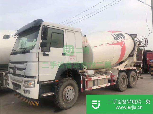 山東出售二手中國重汽混凝土攪拌車