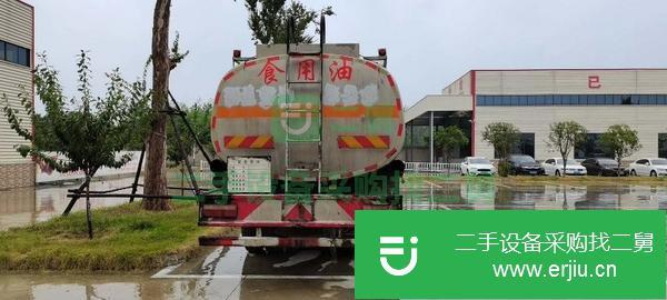 湖北出售二手東風油罐車，已審到明年 220馬力
