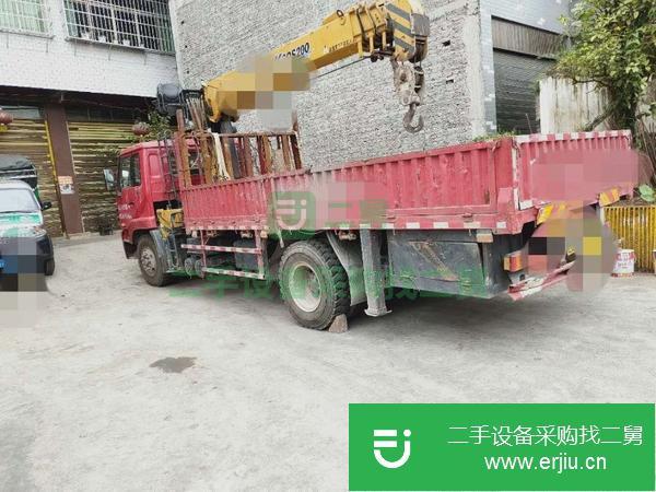 貴州出售二手徐工8噸國四隨車吊