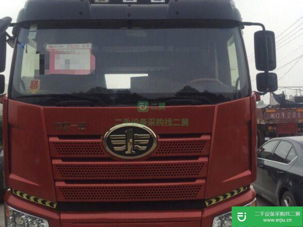 江西出售二手一汽解放460馬力牽引車