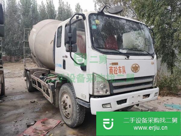 遼寧出售二手國(guó)四7方解放攪拌車(chē)