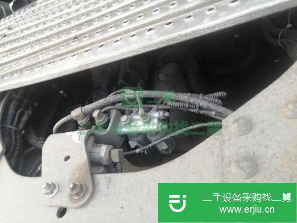 甘肅出售精品汕德卡牽引車，540馬力定速巡航16速采埃孚變速