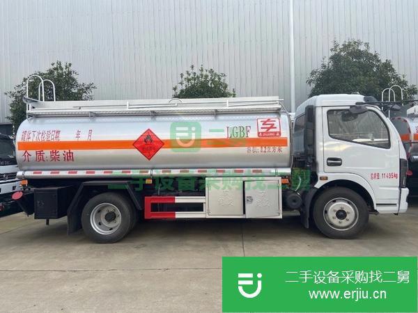 湖北出售二手8噸油罐車玉柴150馬力國五發動機可分期包上戶