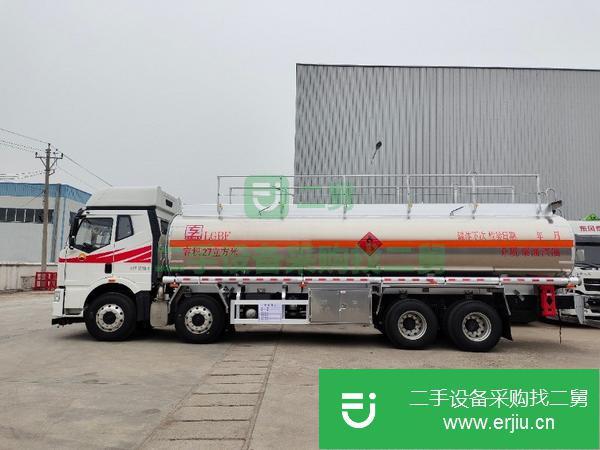 江西出售二手解放前四后八鋁合金油罐車 手續齊全