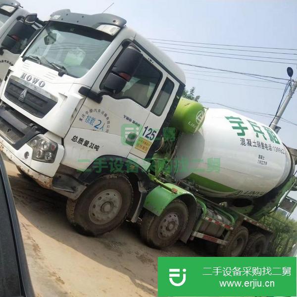 湖南出售二手豪沃輕量化大12方攪拌車，國五排放