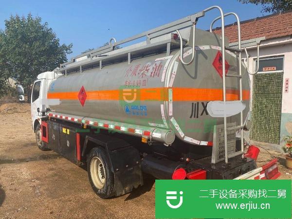 四川出售二手東風福瑞卡8噸150馬力油罐車