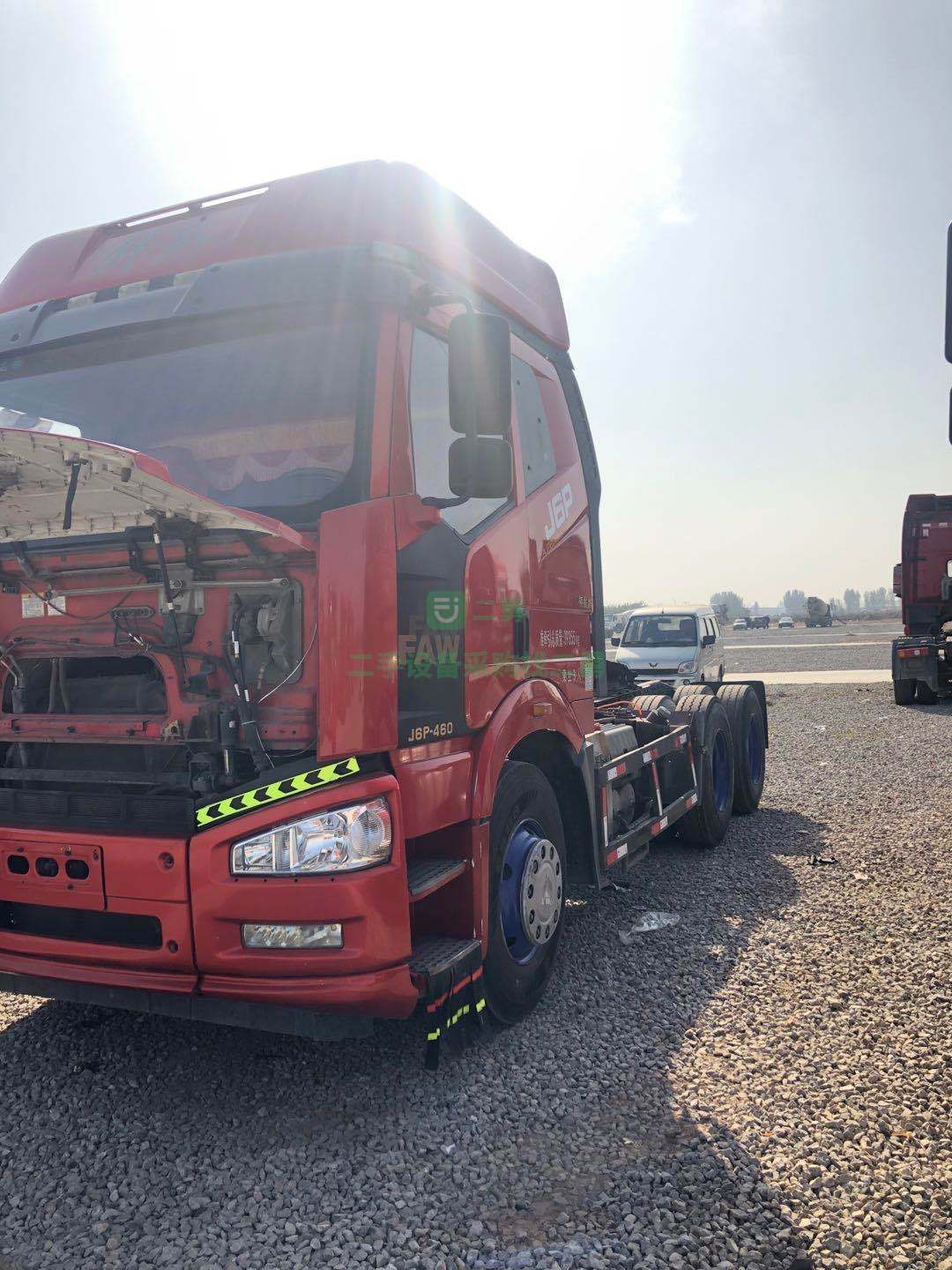 出售一臺16年的解放J6P460馬力牽引車，國四排放量