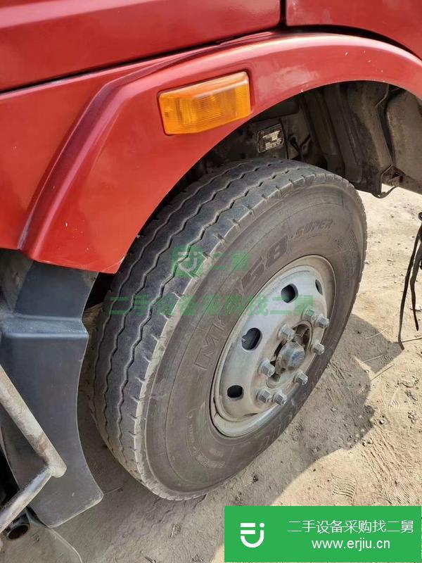河北出售二手解放貨車，6缸8速180馬力，原車原版