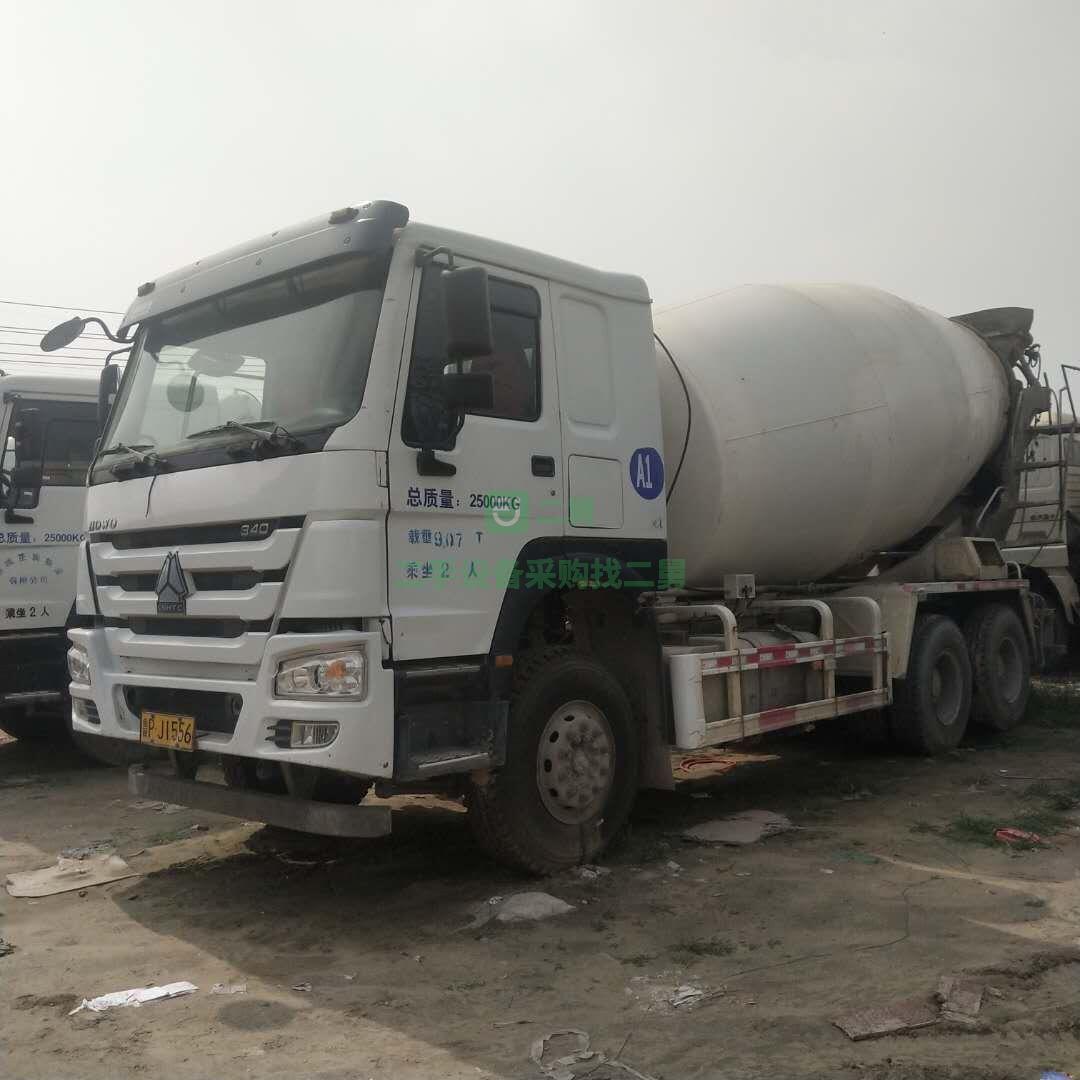 出售二手豪沃國四5方混凝土攪拌罐車， 包過戶提檔
