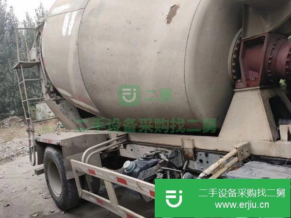 山西出售二手小型攪拌車,全手續(xù)可以提檔過戶
