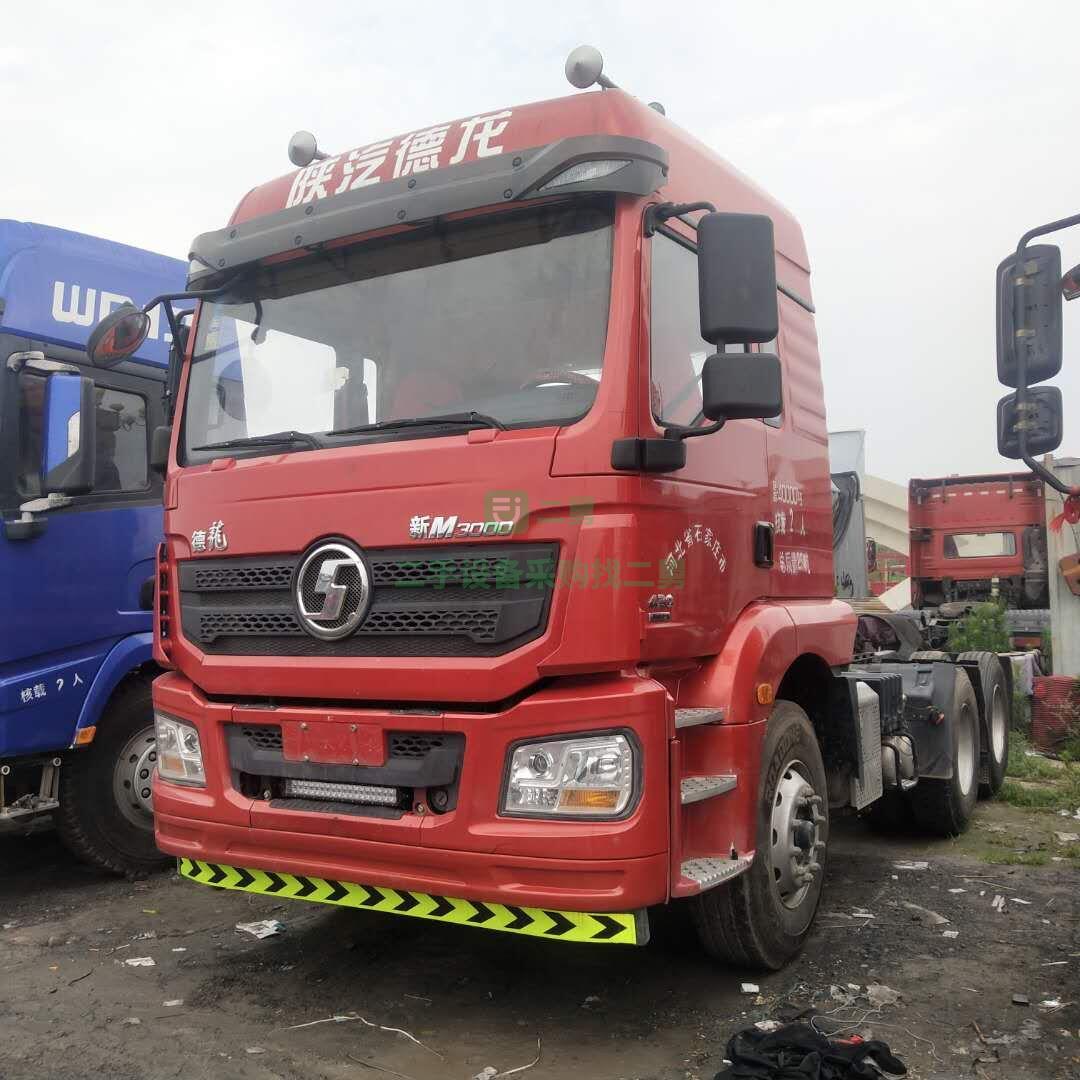 出售二手新德龍M3000牽引車 460馬力 國六牽引車 燒汽