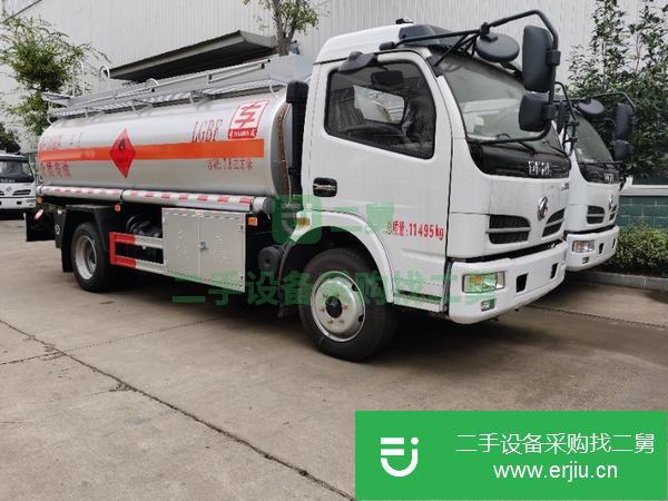 福建出售二手東風多利卡國五8噸150馬力油罐車