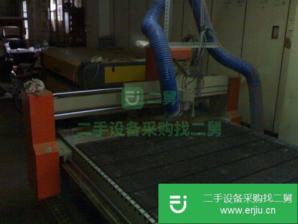 福建出售二手濟(jì)南銳杰1318雕刻機(jī)