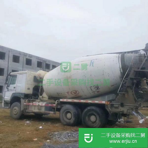 云南出售二手14年7月國四豪沃攪拌車15方