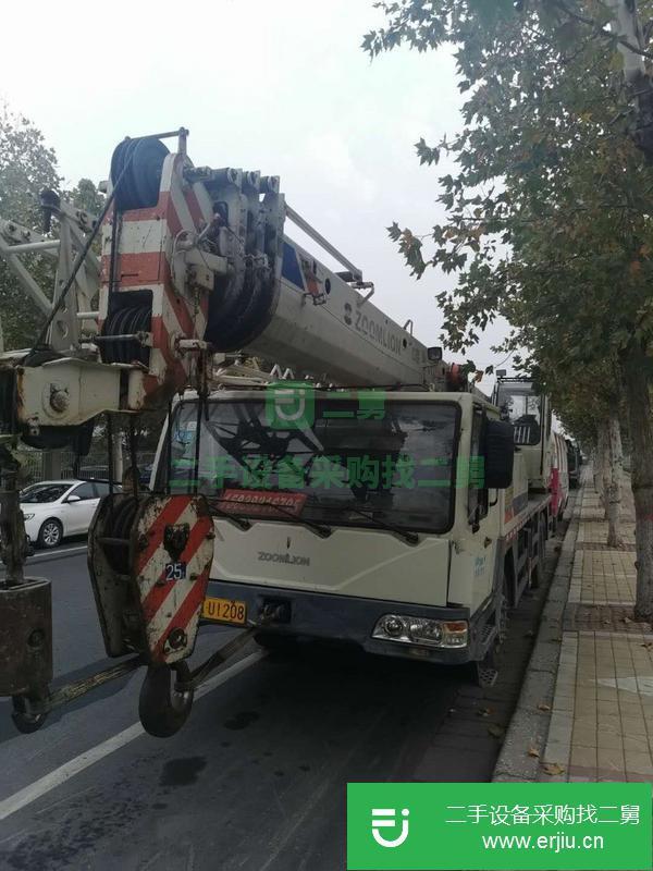 河南出售二手中聯(lián)重科25噸汽車吊4節(jié)臂,2013年6月出廠