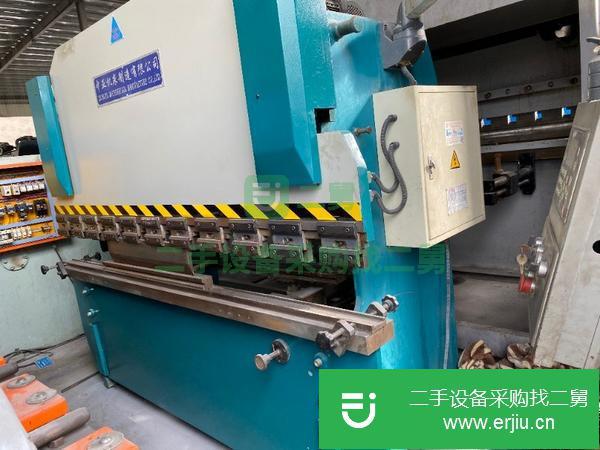 廣東出售二手?jǐn)?shù)控折彎機(jī)